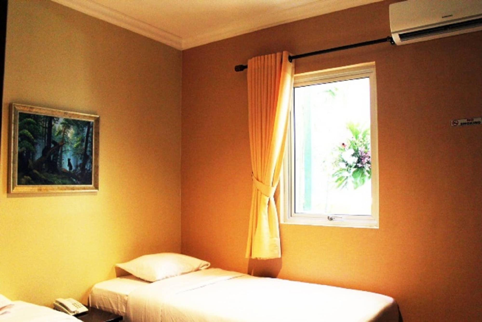 Twins Hotel Jakarta Kültér fotó