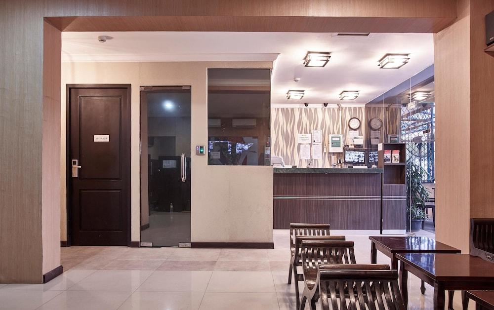 Twins Hotel Jakarta Kültér fotó